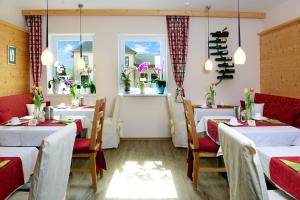 Un lugar para sentarse en Hotel Garni Weinquadrat