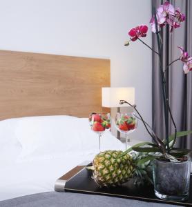 Postel nebo postele na pokoji v ubytování Luxury Apartment Kampanel
