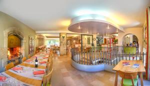 Restaurace v ubytování Auberge du Moulin
