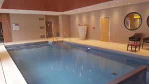 Πισίνα στο ή κοντά στο Résidence Séniors Domitys Les Hautes Feuilles