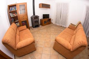 Χώρος καθιστικού στο Apartamento Los Arcos
