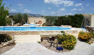 Casa Rural Ubeda Pinoso-Alicante, Úbeda – Precios ...