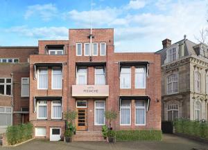 Budova, kde se aparthotel nachází