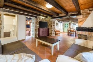 Zdjęcie z galerii obiektu Villa Lea & Tea w mieście Tinjan
