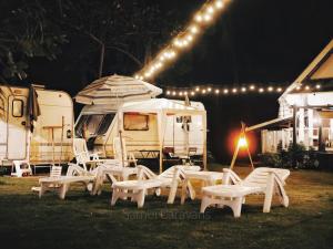 Laem Sor的住宿－蘇梅島大篷車露營地，相簿中的一張相片