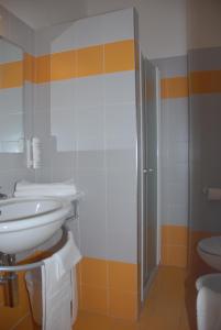 Koupelna v ubytování Hotel Majestic