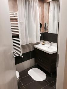A bathroom at La casa di Marilena