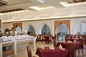 Restaurace v ubytování Lou'lou'a Beach Resort Sharjah