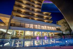 Hotel Gambrinus - Valentini Family Village内部或周边的泳池