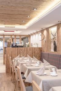 Εστιατόριο ή άλλο μέρος για φαγητό στο Hotel Mondin