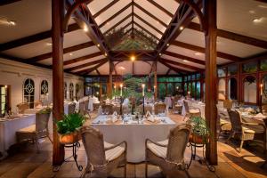 Restoran atau tempat lain untuk makan di Hunter's Country House +71 gambar