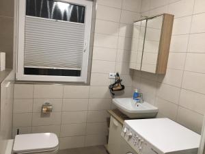 Koupelna v ubytování Ferienwohnung am DOC + 31 fotografií