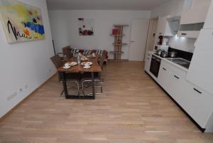 Gallery image of AB Apartment Kornwestheim in Kornwestheim +38 photos