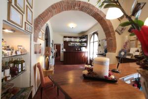 Fotografie z fotogalerie ubytování Hotel Villa San Michele v destinaci Carmignano