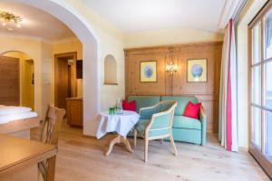 Posedenie v ubytovaní Landhotel Römerhof