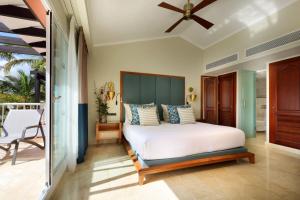 Postel nebo postele na pokoji v ubytování Grand Palladium Punta Cana Resort & Spa - All Inclusive