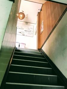Foto da galeria de Guesthouse LuLuLu 無料朝食&夕食ｶﾚｰ 街まで電車8分 ﾛｰｿﾝ隣 em Kochi