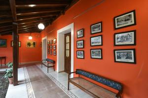 Posezení v ubytování Surya Kiran Heritage Hotel