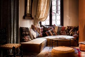 Posedenie v ubytovaní Novecento Boutique Hotel