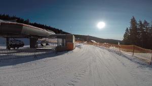 Skihütte v zime