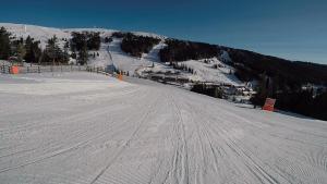 Skihütte v zime