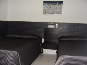 A seating area at Hostal JQ Madrid 1