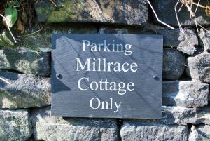 Certifikát, hodnocení, plakát nebo jiný dokument vystavený v ubytování Millrace Cottage