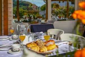 Jídlo v penzionu nebo okolí