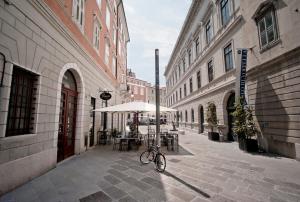 Jízda na kole v ubytování Boutique Hotel Albero Nascosto nebo okolí
