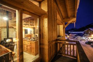 Kuchyň nebo kuchyňský kout v ubytování Chalet Monte Bianco