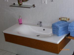 Bilik mandi di Lippetaler Gästehaus