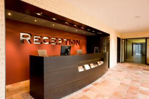 Lobbyn eller receptionsområdet på Bad Bubendorf Design & Lifestyle Hotel