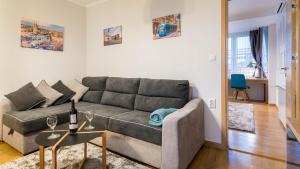 Posezení v ubytování UrbanApartment in CENTER #FREEPARKING #COZY