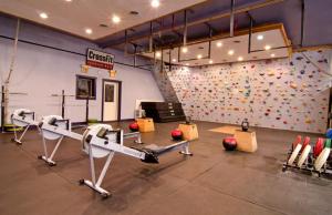 Gimnasio o instalaciones de fitness de JHRL - Aspens Elderberry 4021 - Great Mountain View