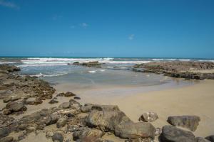 Ein Strand an oder in der Nähe des Hotels