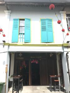 Edifici on està situat l'hostal o pensió