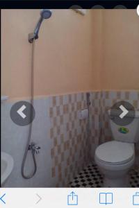 Koupelna v ubytování Chamkachuk Home