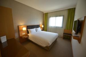 Gallery image of Annakhil Hotel in Rabat