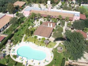 Vue panoramique sur l'établissement Masseria Pisciani