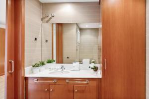 Vonios kambarys apgyvendinimo įstaigoje Fisa Rentals Ramblas Apartments