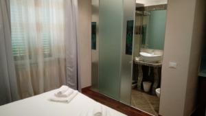 Antico Hotel Moderno的一间浴室