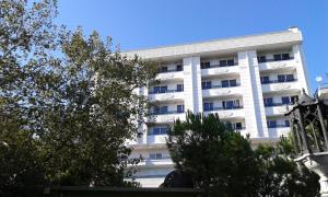 Budova, kde se aparthotel nachází