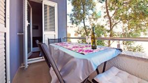 Ein Balkon oder eine Terrasse in der Unterkunft Apartment Ljubica