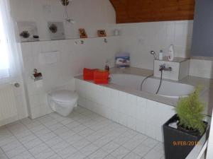 Bilik mandi di Lippetaler Gästehaus