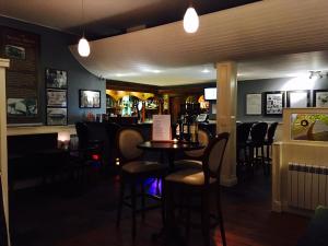 Salone o bar di Alcock & Brown Hotel