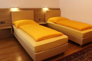 Katil atau katil-katil dalam bilik di Hotel Sonnenhof