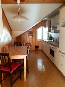Kuchyň nebo kuchyňský kout v ubytování Angie's Apartments