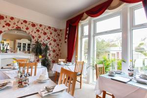 Gallery image of Tyndale B&B Torquay in Torquay