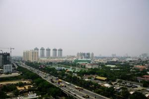 Nespecifikovaný výhled na destinaci Jakarta nebo výhled na město při pohledu z apartmánu
