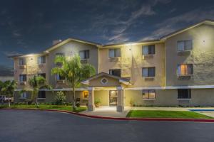 Gallery image of Super 8 by Wyndham Vacaville in Vacaville